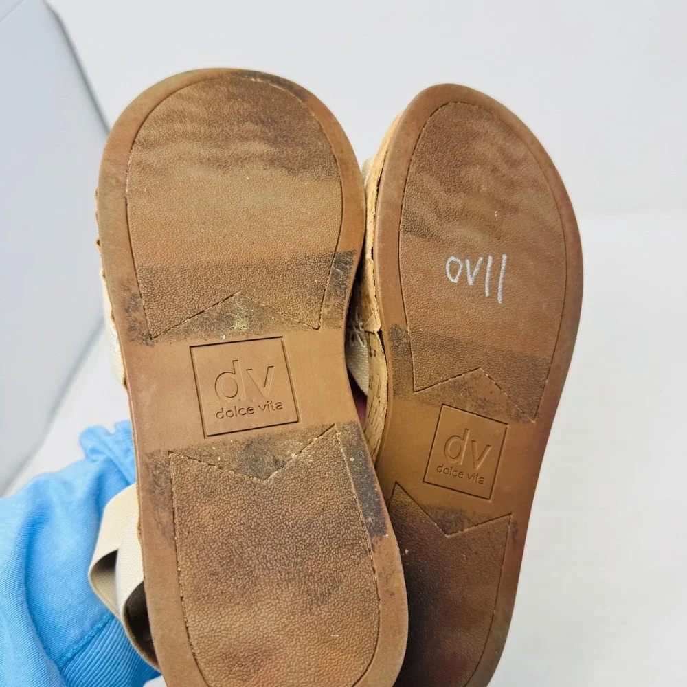Dolce Vita Sevilla Tan Cork Platform Sandals Embroidered Eyelet Demure Size 5